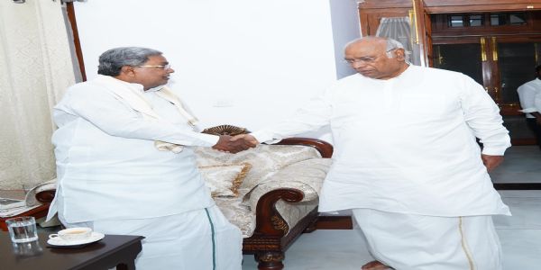 ಏಳು ವಿಧೇಯಕಗಳನ್ನು ಅನುಮೋದಿಸಲು ರಾಷ್ಟ್ರಪತಿಗಳಲ್ಲಿ ಮನವಿ : ಸಿದ್ದರಾಮಯ್ಯ