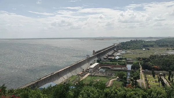 ತುಂಗಭದ್ರ : ಒಳಹರಿವು ಹೆಚ್ಚಳ: ಅಣೆಕಟ್ಟೆಯಿಂದ ಯಾವುದೇ ಕ್ಷಣದಲ್ಲಿ ನೀರು ಹೊರಕ್ಕೆ.
