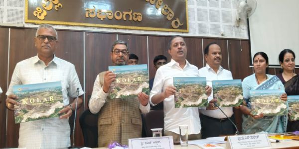 ಎಸ್.ಎಸ್.ಎಲ್.ಸಿಯಲ್ಲಿ ಕಳಪೆ ಫಲಿತಾಂಶ ; ಉಪ ನಿರ್ದೇಶಕರಿಗೆ ನೋಟಿಸ್ ನೀಡಲು ಸಚಿವರ ಸೂಚನೆ