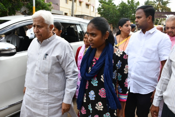 ಪೋಟೋ