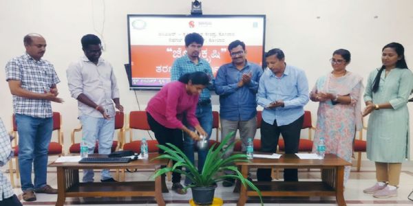 ವೈಜ್ಞಾನಿಕವಾಗಿ ಜೇನು ಸಾಕಾಣಿಕೆ ಮಾಡಲು ಕರೆ