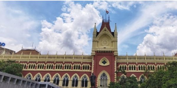 ಬಾಂಗ್ಲಾದೇಶಕ್ಕೆ ಕಾರ್ಮಿಕರ ಗಡಿಪಾರು : ಕೇಂದ್ರ ಸರ್ಕಾರದಿಂದ ವರದಿ ಕೇಳಿದ ನ್ಯಾಯಾಲಯ