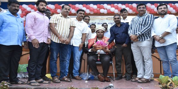 ನಿಕಟಪೂರ್ವ ಜಿಲ್ಲಾಧಿಕಾರಿಗೆ ಬೀಳ್ಗೊಡುಗೆ, ನೂತನ ಜಿಲ್ಲಾಧಿಕಾರಿಗೆ ಸ್ವಾಗತ