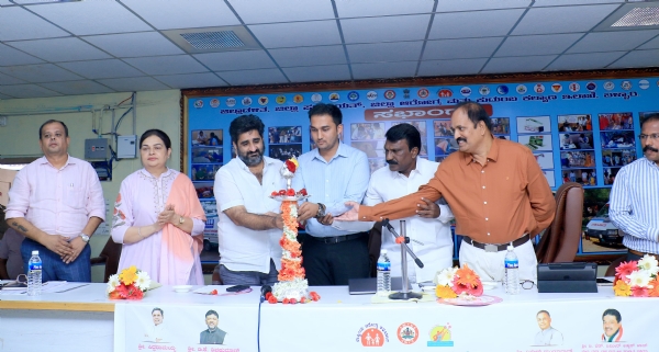 ಬಳ್ಳಾರಿ  ಜಿಲ್ಲೆಯಾದ್ಯಂತ  `ಗೃಹ ಆರೋಗ್ಯ’ ಯೋಜನೆಗೆ ಚಾಲನೆ