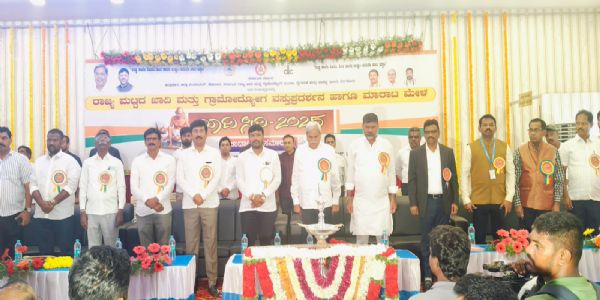 ಖಾದಿಯಿಂದ ೧.೯೪ ಕೋಟಿ ಉದ್ಯೋಗಾವಕಾಶ -ಶರಣ ಬಸಪ್ಪ ದರ್ಶನಾಪುರ