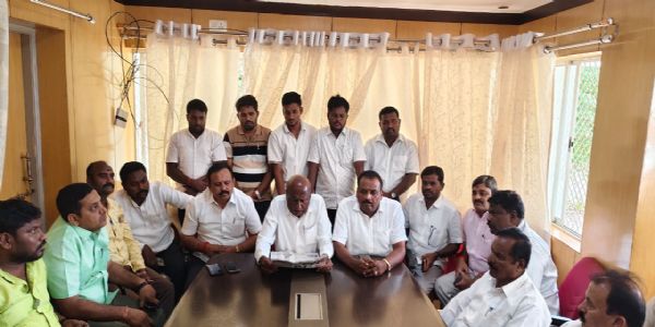ಶ್ರೀನಿವಾಸಪುರ ಶಾಸಕ ವೆಂಕಟಶಿವಾರೆಡ್ಡಿ ಅವಹೇಳನಕ್ಕೆ ಜೆಡಿಎಸ್ ಮುಖಂಡರ ವಿರೋಧ