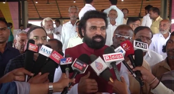 ಪೋಟೋ
