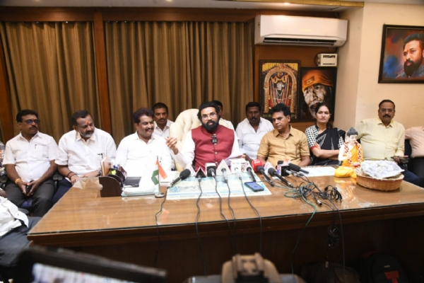 ಕರ್ನಾಟಕದಲ್ಲಿ ಸರ್ಕಾರ ಸತ್ತಿದ್ದು, ಸಿಎಂ ಕೋಮಾದಲ್ಲಿದ್ದಾರೆ : ಬಿ. ಶ್ರೀರಾಮುಲು