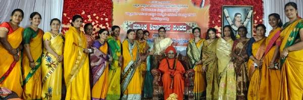 ಬದುಕಿನ ಪ್ರತಿ ಕ್ಷಣವನ್ನು ಸದುಪಯೋಗ ಮಾಡಿಕೊಂಡು ಆದರ್ಶರಾಗಿರಿ - ಬಸವಲಿಂಗ ಮಹಾಸ್ವಾಮಿಗಳು