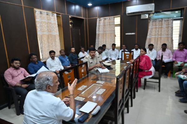 ವಿದ್ಯುತ್ ವ್ಯತ್ಯಯವಾಗದಂತೆ ಮುನ್ನೆಚ್ಚರಿಕೆ ಕ್ರಮವಹಿಸಿ- ಎನ್ಎಸ್ ಬೋಸರಾಜು*