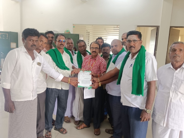 ಜೋಳ ಖರೀದಿಸಿರುವ ಸರ್ಕಾರ ಹಣ ಬಿಡುಗಡೆ ಮಾಡಲಿ : ಕನ್ನಡನಾಡು ರೈತ ಸಂಘ ಆಗ್ರಹ