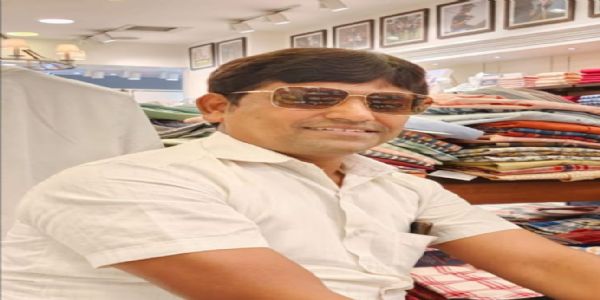 ಹಿರಿಯೂರು ಬಳಿ ರಸ್ತೆ ಅಪಘಾತ ; ಸ್ಥಳದಲ್ಲೇ ಕೋರಿ ಸುರೇಶ್ ಸಾವು