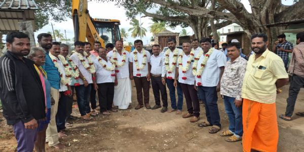 ಮೂರು ಕೋಟಿ ರೂ ವೆಚ್ವದಲ್ಲಿ ರಾಮಸಂದ್ರ ರಸ್ತೆ ಅಭಿವೃದ್ಧಿಗೆ ಗುದ್ದಲಿ ಪೂಜೆ