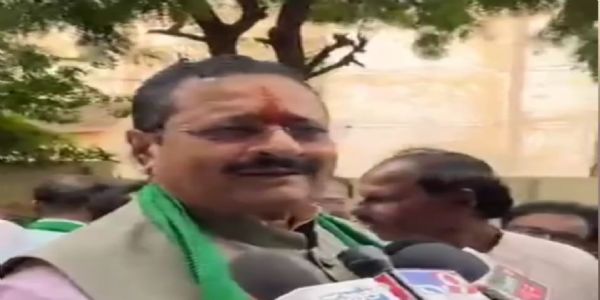 ಎಐಸಿಸಿ ಅಧ್ಯಕ್ಷ ಪರ ಶಾಸಕ ಯತ್ನಾಳ ವಕಾಲತ್ತು