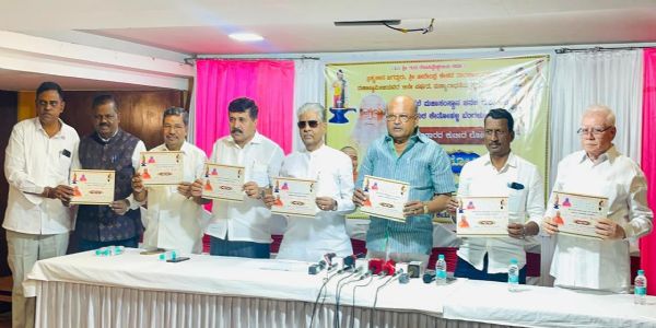 ಕನಕ ಗುರು ಪೀಠ ಶಾಖಾ ಮಠದಲ್ಲಿ ಭಕ್ತ ಭಂಡಾರ ಕುಟೀರ