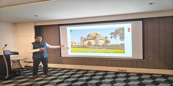 ವಿಶ್ವ ವೇದಿಕೆಯಲ್ಲಿ ವಿಜಯಪುರದ ಇತಿಹಾಸ ಅನಾವರಣಗೊಳಿಸಿದ ಜಿಲ್ಲಾಧಿಕಾರಿ