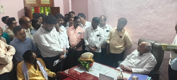 ಸಚಿವ