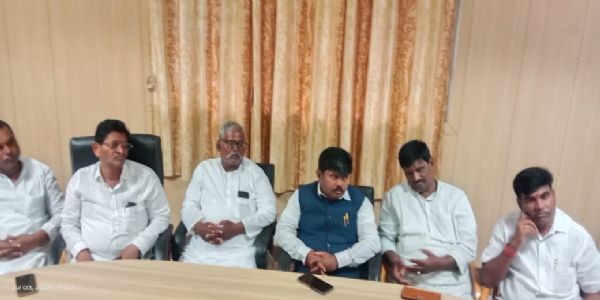 ರೈತ ಮುಖಂಡರು ರಾಜಕೀಯ ಮಾತನಾಡುವುದು ಸರಿಯಲ್ಲ : ಮಾದೇವ ಹಾದಿಮನಿ