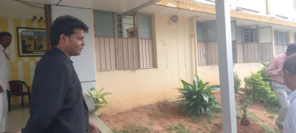 ಜಿಲ್ಲಾ ಪಂಚಾಯತ್ ಅಧಿಕಾರಿ, ಸಿಬ್ಬಂದಿಗೆ ಸ್ವಚ್ಛತೆ, ಶಿಸ್ತಿನ ಪಾಠ ಮಾಡಿದ ನೂತನ ಸಿಇಓ