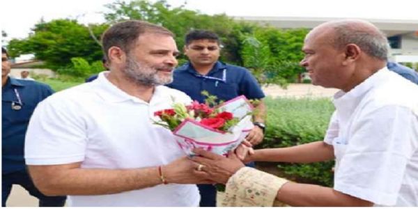 ಬಿಹಾರ ಬಂದ್‌ನಲ್ಲಿ ಭಾಗವಹಿಸಲು ರಾಹುಲ್ ಗಾಂಧಿ ಪಾಟ್ನಾ ಆಗಮನ