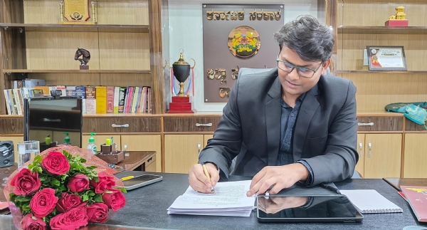 ರಾಯಚೂರು ; ನೂತನ ಜಿಲ್ಲಾ ಪಂಚಾಯತ್ ಸಿಇಓ ಈಶ್ವರ ಕುಮಾರ ಕಾಂದೂ ಅಧಿಕಾರ ಸ್ವೀಕಾರ