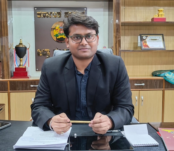 ರಾಯಚೂರು ; ನೂತನ ಜಿಲ್ಲಾ ಪಂಚಾಯತ್ ಸಿಇಓ ಈಶ್ವರ ಕುಮಾರ ಕಾಂದೂ ಅಧಿಕಾರ ಸ್ವೀಕಾರ