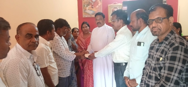 ಕೊಪ್ಪಳ : ಗವಿಸಿದ್ದನಾಯಕ್ ಕುಟುಂಬಕ್ಕೆ ಸಾಂತ್ವನ, ಆತ್ಮಸ್ಥೈರ್ಯ