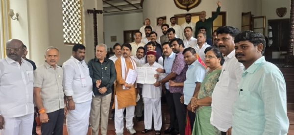ಕೊಪ್ಪಳದ ಗವಿಸಿದ್ದಪ್ಪ ನಾಯಕನ ಕೊಲೆ ಪ್ರಕರಣವನ್ನು ಎನ್‍ಐಎಗೆ ಒಪ್ಪಿಸಲು ರಾಜ್ಯಪಾಲರಿಗೆ ಮನವಿ