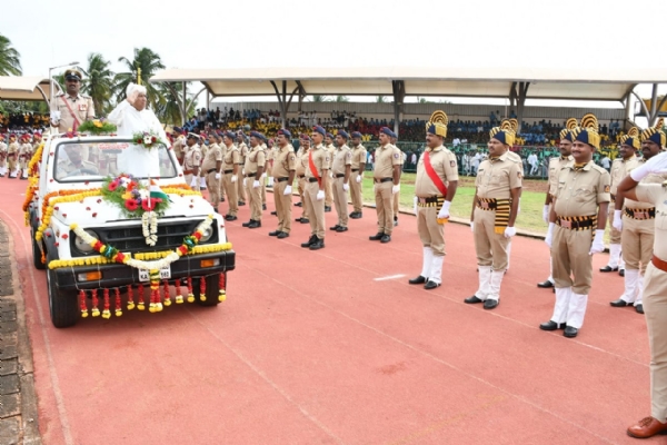 ಪೋಟೋ