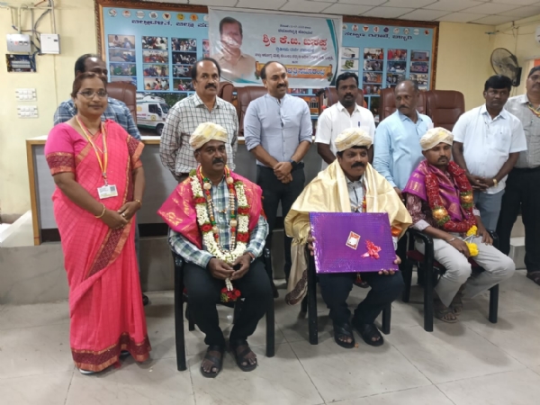 ಬಳ್ಳಾರಿ : ಆರೋಗ್ಯ ಇಲಾಖೆಯ ಅಧಿಕಾರಿ, ಸಿಬ್ಬಂದಿಗೆ ಬಿಳ್ಕೋಡುಗೆ