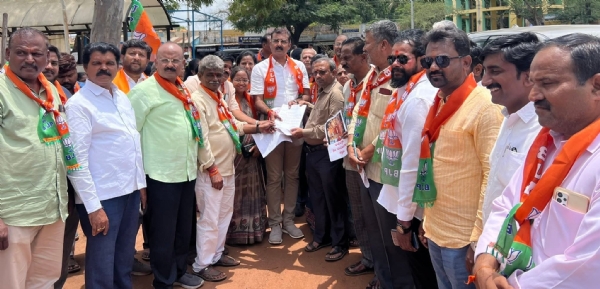 ಪೋಟೋ
