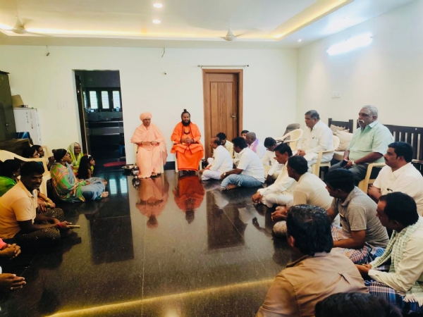 ಯಾಳ್ಪಿ ಪೊಂಪನಗೌಡರಿಂದ ಶ್ರೀ ಜಗದ್ಗುರು ಸಿದ್ದಲಿಂಗೇಶ ಬ್ರಹನ್ಮಠಕ್ಕಾಗಿ ಅರ್ಧ ಎಕರೆ ಭೂ ದಾನ