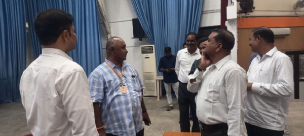 ರಾಯಚೂರು  : ಉಪ ಲೋಕಾಯುಕ್ತರ ವೇದಿಕೆ ಸಿದ್ಧತೆಯ ಪರಿಶೀಲನೆ