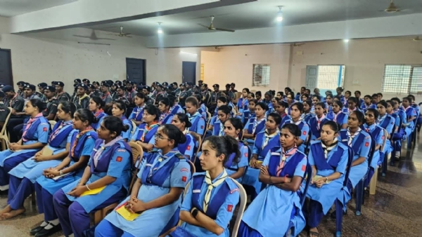 ಚಿತ್ರ - ಕೋಲಾರ ನಗರದ ಸ್ಕೌಟ್ ಭವನದಲ್ಲಿ ಆಯೋಜನೆ ಮಾಡಿದ್ದ ಮೂರು ದಿನಗಳ ರಾಜ್ಯ ಮಟ್ಟದ ವೃತ್ತಿ ಕೌಶಲ ತರಬೇತಿ ಶಿಬಿರ ನಡೆಯಿತು.