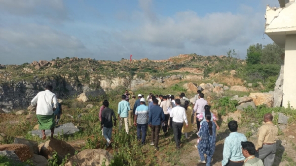 ಮಿಟ್ಟಿ ಮಲ್ಕಾಪುರ ಕಲ್ಲು ಗಣಿಗಾರಿಕೆ ಪೀಡಿತ ಇಡೀ ಪ್ರದೇಶದ ಮೇಲೆ ಸುಮೋಟೊ ಕೇಸ್ ರಿಜಿಸ್ಟರ್