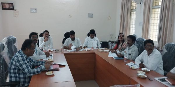 ಆರೋಗ್ಯ ಇಲಾಖೆಯ ವೈದ್ಯಾಧಿಕಾರಿಗಳೊಂದಿಗೆ ಶಾಸಕ ಕೊತ್ತೂರು ಮಂಜುನಾಥ್ ಸಭೆ