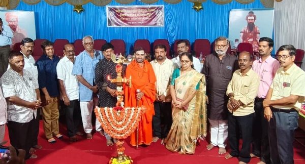 ಶಿಕ್ಷಣದಿಂದ ಸಮಾಜದ ಸದೃಢತೆಗೆ ಸುತ್ತೂರು ಶ್ರೀಗಳು ಹಾಗು ಹಾನಗಲ್ಲು ಕುಮಾರೇಶ್ವರರು‌‌‌‌ ಶ್ರಮಿಸಿದರು