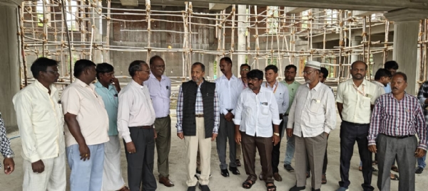 ಅಲ್ಪಸಂಖ್ಯಾತರ ಆಯೋಗದ ಅಧ್ಯಕ್ಷರಿಂದ ಚರ್ಚ್ ಕಾಮಗಾರಿ ಪರಿಶೀಲನೆ