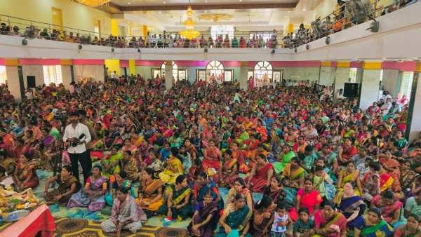 ಮಕ್ಕಳ ಭವಿಷ್ಯ ರೂಪಿಸುವಲ್ಲಿ ತಾಯಿಯ ಪಾತ್ರ ಮಹತ್ತರವಾದದ್ದು : ಕೊಟ್ಟೂರು ಬಸವಲಿಂಗ ಮಹಾಸ್ವಾಮಿಗಳು