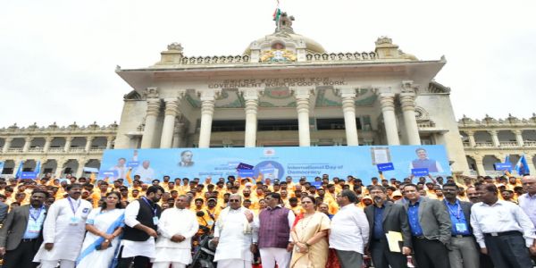 ಮತಗಳ್ಳತನಕ್ಕೆ ಅವಕಾಶ ನೀಡಬೇಡಿ : ಮುಖ್ಯಮಂತ್ರಿ ಕರೆ