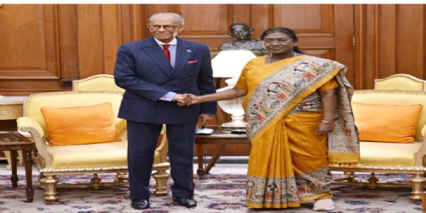 ರಾಷ್ಟ್ರಪತಿ-ಮಾರಿಷಸ್ ಪ್ರಧಾನಿ ಭೇಟಿ