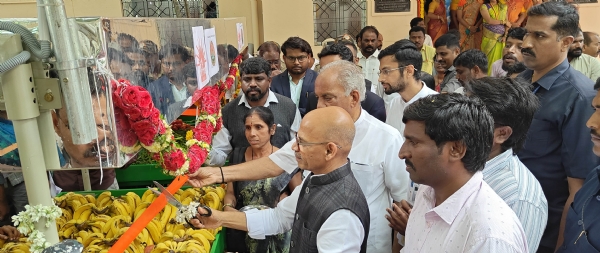 ಸೋಲಾರ್ ಕೂಲ್ ಕಾರ್ಟ್‍ಗೆ ಸಚಿವರಿಂದ ಚಾಲನೆ