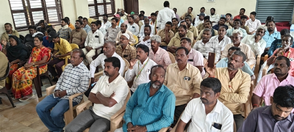 ರಾಯಚೂರು  : ಸವಲತ್ತಿನ ಸದ್ಭಳಕೆ ಜತೆಗೆ ಕಾನೂನಿನ ಅರಿವು : ಕಾರ್ಮಿಕರಿಗೆ ಸಲಹೆ