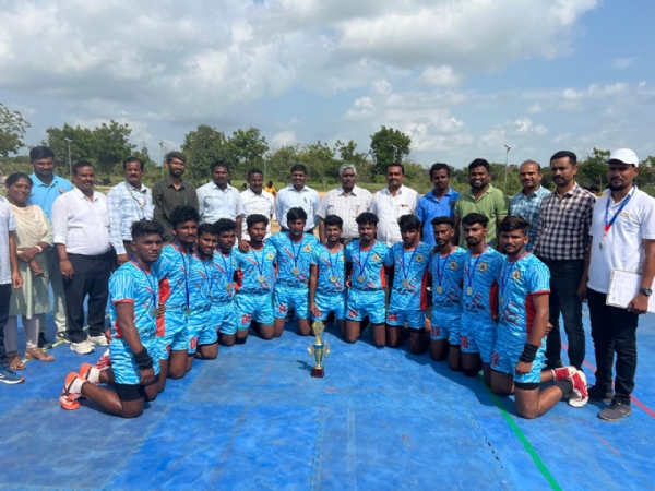 ವಿದ್ಯಾರ್ಥಿಗಳು ಕ್ರೀಡೆಯಲ್ಲಿ ಅಂತರರಾಷ್ಟ್ರೀಯ ಮಟ್ಟದಲ್ಲಿ ಬೆಳೆಯಲಿ: ಪ್ರೋ.ಜ್ಯೋತಿ ದಮ್ಮ ಪ್ರಕಾಶ್