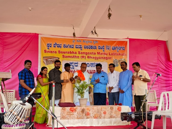 ತಾವರಗೆರ : ಯಶಸ್ವಿಯಾಗಿ ನಡೆದ `ಸ್ವರ ಸೌರಭ’