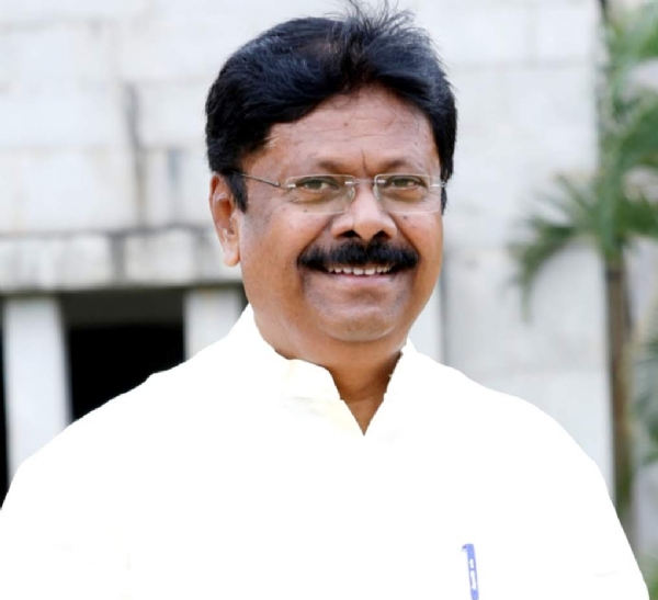 ಅಖಿಲ ಭಾರತ ಪ್ರಾಥಮಿಕ ಶಾಲಾ ಶಿಕ್ಷಕರ ಒಕ್ಕೂಟದ ಅಧ್ಯಕ್ಷ ಬಸವರಾಜ ಗುರಿಕಾರ