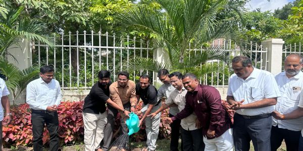 ವೃಕ್ಷಥಾನ್ ಹೆರಿಟೇಜ್ ರನ್- 2025 ಸಸಿ ನೆಡುವ ಮೂಲಕ ಸಂಭ್ರಮ