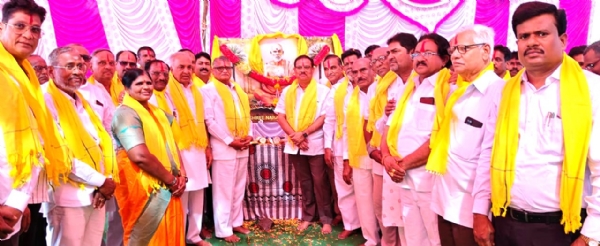 ರಾಯಚೂರು: ಜಿಲ್ಲಾಡಳಿತದಿಂದ ಬ್ರಹ್ಮಶ್ರೀ ನಾರಾಯಣ ಗುರು ಜಯಂತ್ಯುತ್ಸವ