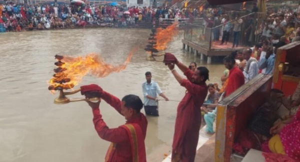 Ganga aarathi