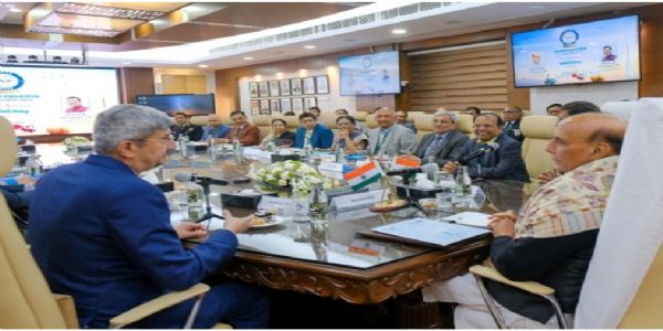 ಶೀಘ್ರದಲ್ಲೇ ಸ್ವದೇಶಿ ‘ಸುದರ್ಶನ ಚಕ್ರ’ ಅಭಿವೃದ್ಧಿ : ರಕ್ಷಣಾ ಸಚಿವ ರಾಜನಾಥ್ ಸಿಂಗ್ ವಿಶ್ವಾಸ